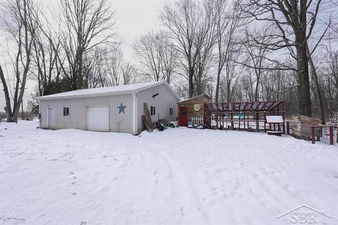 2140 S M-18, Gladwin, MI 48624 photo 8