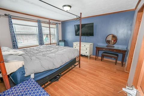 2140 S M-18, Gladwin, MI 48624 photo 17