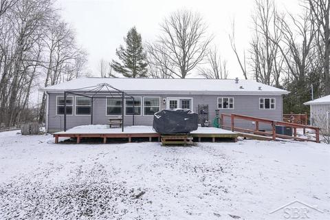 2140 S M-18, Gladwin, MI 48624 photo 27