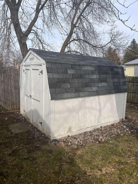 1329 Carr St, Owosso, MI 48867 photo 14
