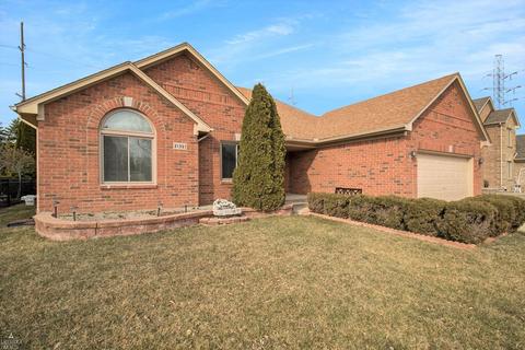 21351 Patterson, Macomb, MI 48044 photo 2