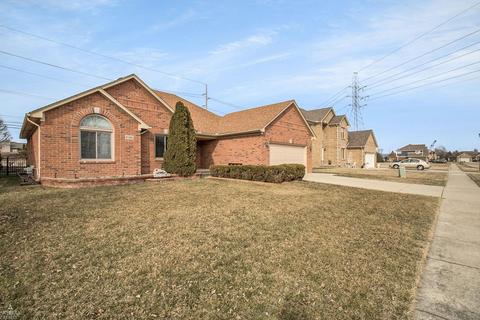 21351 Patterson, Macomb, MI 48044 photo 3