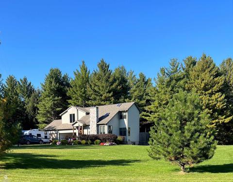 1210 Pine Lk, Marlette, MI 48453