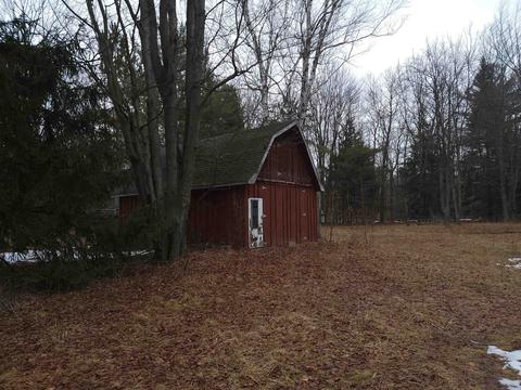 713 E M-30, Gladwin, MI 48624 photo 3