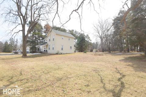 212 E Florence, Bancroft, MI 48414 photo 3
