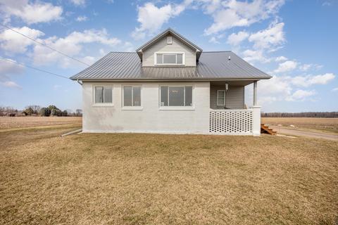 4559 E Letts Rd, Midland, MI 48642 photo 1