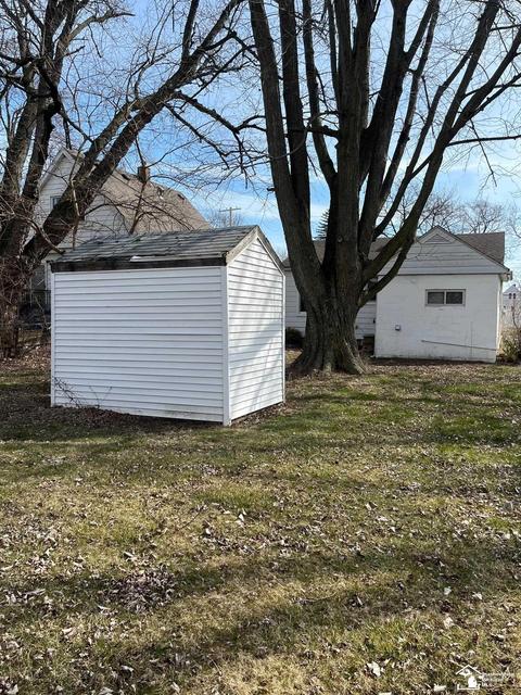 1015 Harbor Ave, Monroe, MI 48162 photo 14