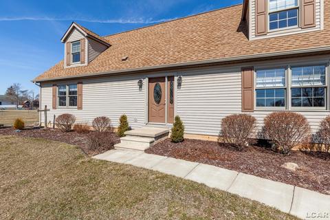3072 Ives, Tecumseh, MI 49286 photo 2