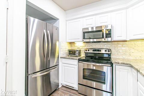3118 Pinegate Dr, Flushing, MI 48433 photo 14