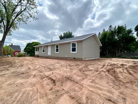 655 Maurice, Ishpeming, MI 49849 photo 24