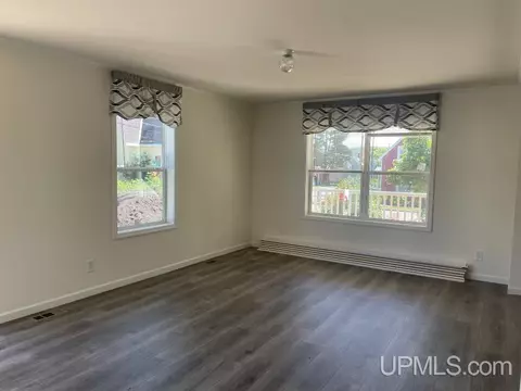 655 Maurice, Ishpeming, MI 49849 photo 10