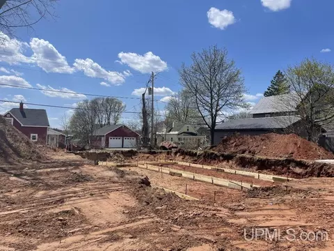 655 Maurice, Ishpeming, MI 49849 photo 33