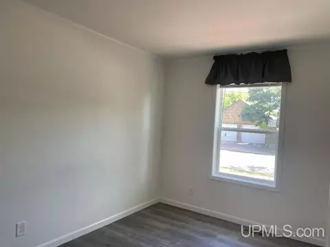 655 Maurice, Ishpeming, MI 49849 photo 16