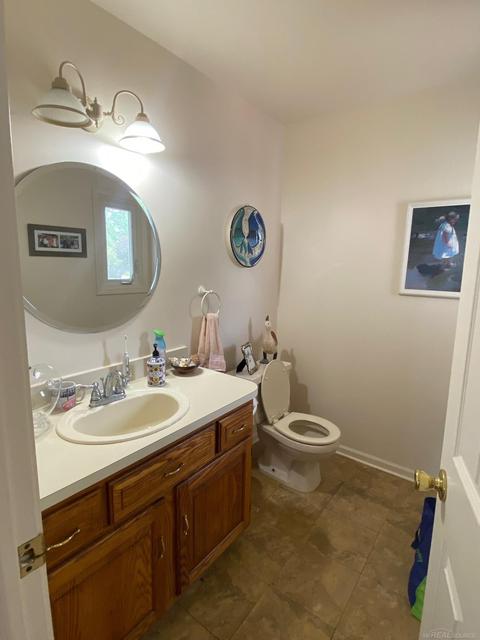 465 Willard Ave, Algonac, MI 48001 photo 16