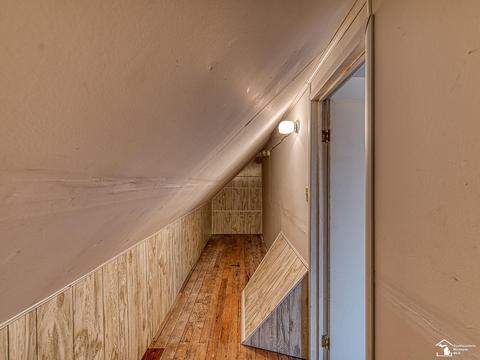 1849 Toben, Carleton, MI 48117 photo 21