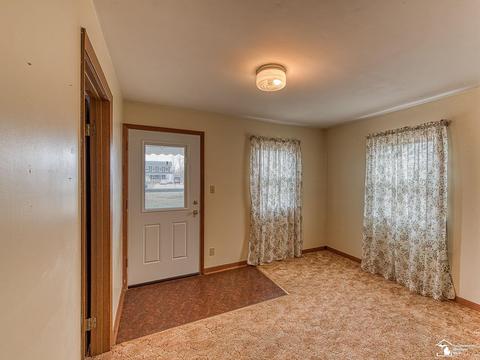 1849 Toben, Carleton, MI 48117 photo 9