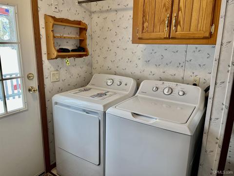 1109 Charles St, Wakefield, MI 49968 photo 42