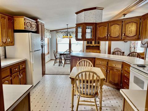 1109 Charles St, Wakefield, MI 49968 photo 16