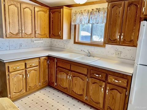 1109 Charles St, Wakefield, MI 49968 photo 11