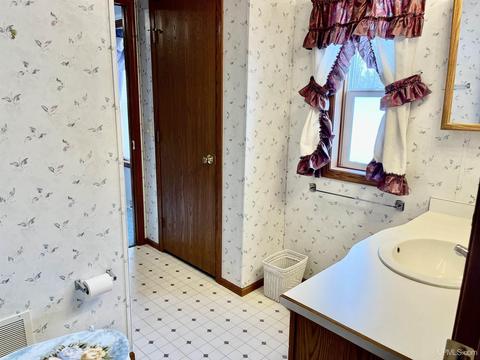 1109 Charles St, Wakefield, MI 49968 photo 38