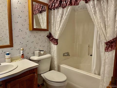 1109 Charles St, Wakefield, MI 49968 photo 35