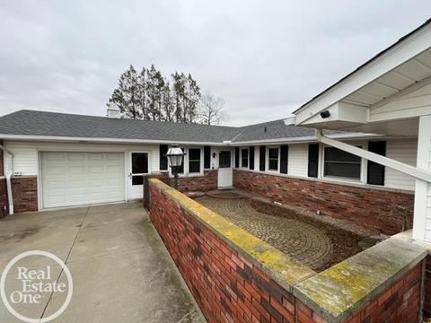 8665 Colony, Clay, MI 48001 photo 35