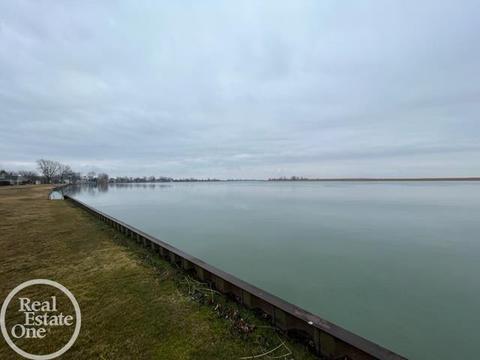 8665 Colony, Clay, MI 48001 photo 43