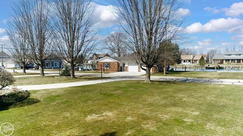 8665 Colony, Clay, MI 48001 photo 27