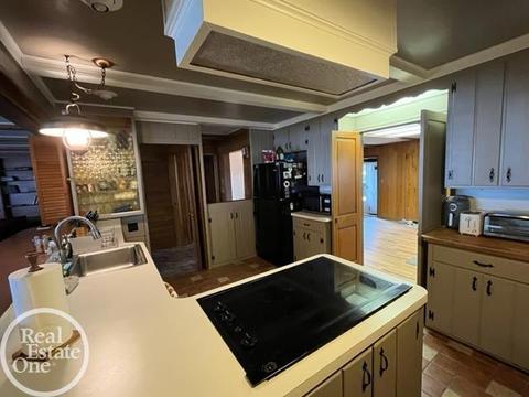8665 Colony, Clay, MI 48001 photo 57