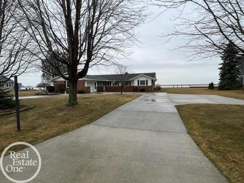 8665 Colony, Clay, MI 48001 photo 29