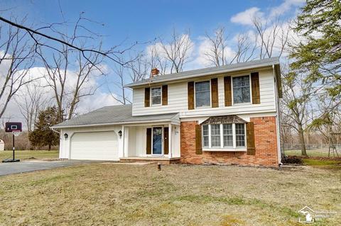2196 Devonshire St, Temperance, MI 48182 photo 1