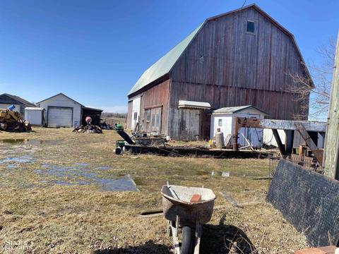6995 French Line Rd, Applegate, MI 48401 photo 34