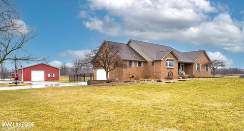65205 Gramer Rd, Lenox, MI 48050