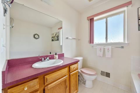 22548 Rambling Dr, Macomb, MI 48044 photo 25