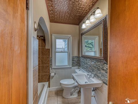531 Bentley, Monroe, MI 48162 photo 18