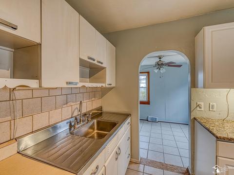 531 Bentley, Monroe, MI 48162 photo 9