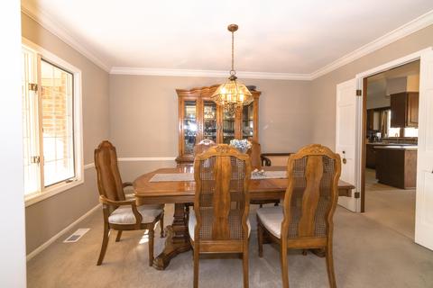 1284 Springborrow Dr, Flint, MI 48532 photo 11