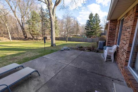 1284 Springborrow Dr, Flint, MI 48532 photo 47