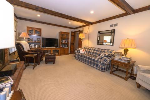 1284 Springborrow Dr, Flint, MI 48532 photo 21