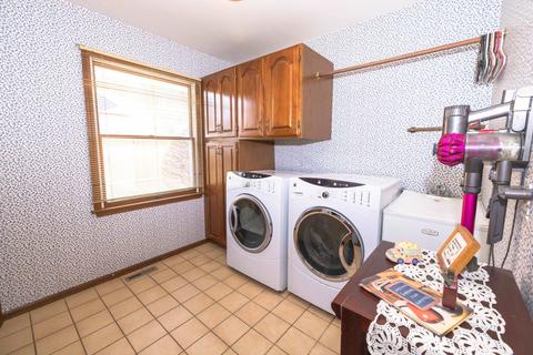1284 Springborrow Dr, Flint, MI 48532 photo 37