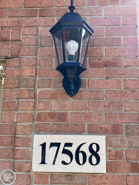 17568 Averhill, Macomb, MI 48042 photo 3