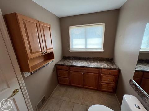 17568 Averhill, Macomb, MI 48042 photo 16