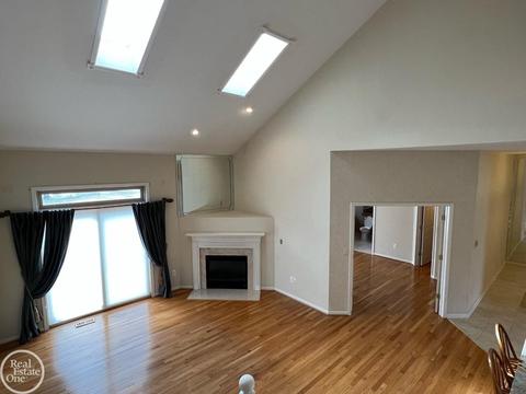 17568 Averhill, Macomb, MI 48042 photo 6