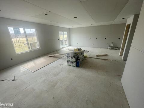 7044 E Richfield Rd, Davison, MI 48423 photo 4