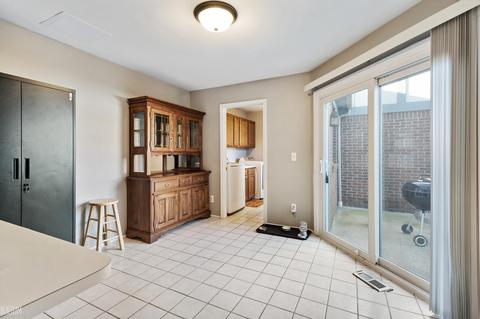 15593 Huntcliff, Macomb, MI 48044 photo 19