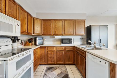 15593 Huntcliff, Macomb, MI 48044 photo 16