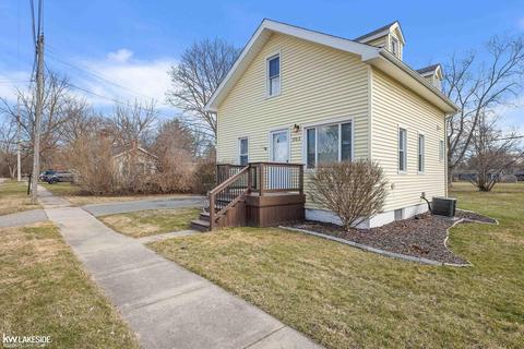302 E Lexington St, Davison, MI 48423 photo 5