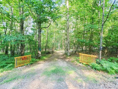 2476 Fern Ct, Farwell, MI 48622