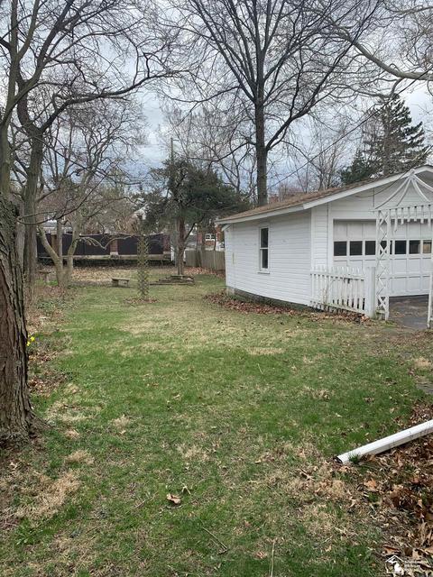 208 Lincoln Ave, Monroe, MI 48162 photo 29