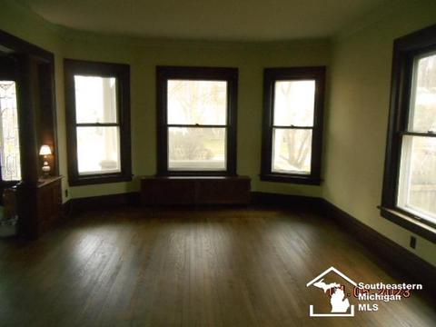 208 Lincoln Ave, Monroe, MI 48162 photo 9